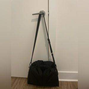 Lululemon workout bag